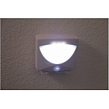 Светильник с датчиком движения и света МАЙТИ ЛАЙТ, Bradex